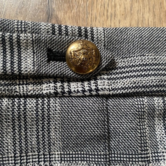 Banana Republic - grey/black/white plaid mini skirt - Picture 6 of 8